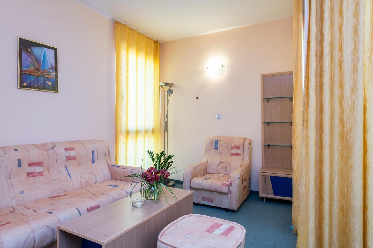 Nessebar Hotel 3*